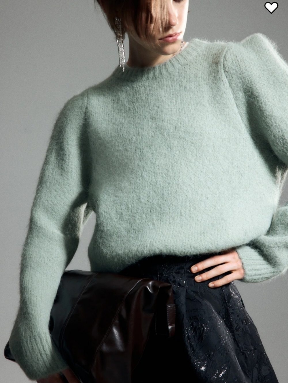 H&M NWT Soft Knit Women's Sweater in Light Sage - Picture 2 of 4